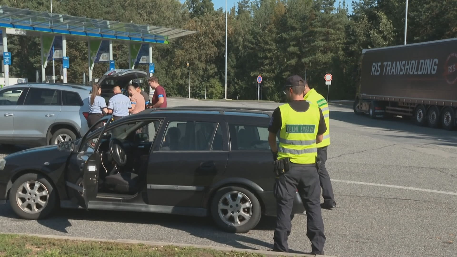 Policisté a celníci zadrželi v roce 2023 na Vysočině 458 nelegálních migrantů.