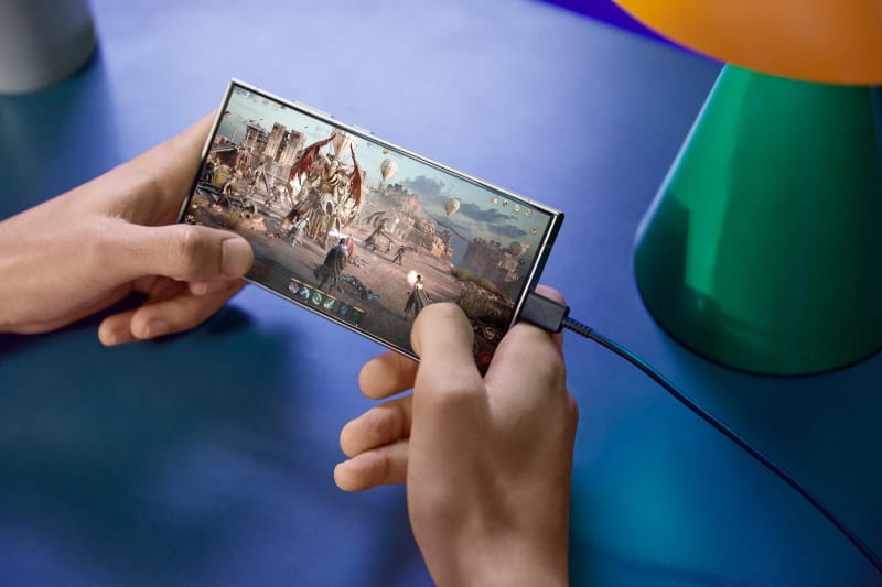 Revoluce ve vaší kapse. Samsung představil telefony Galaxy S24 s umělou inteligencí