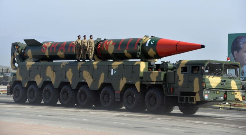 Přehlídka armády Pákistánu, který má k dispozici jaderné zbraně (2017).