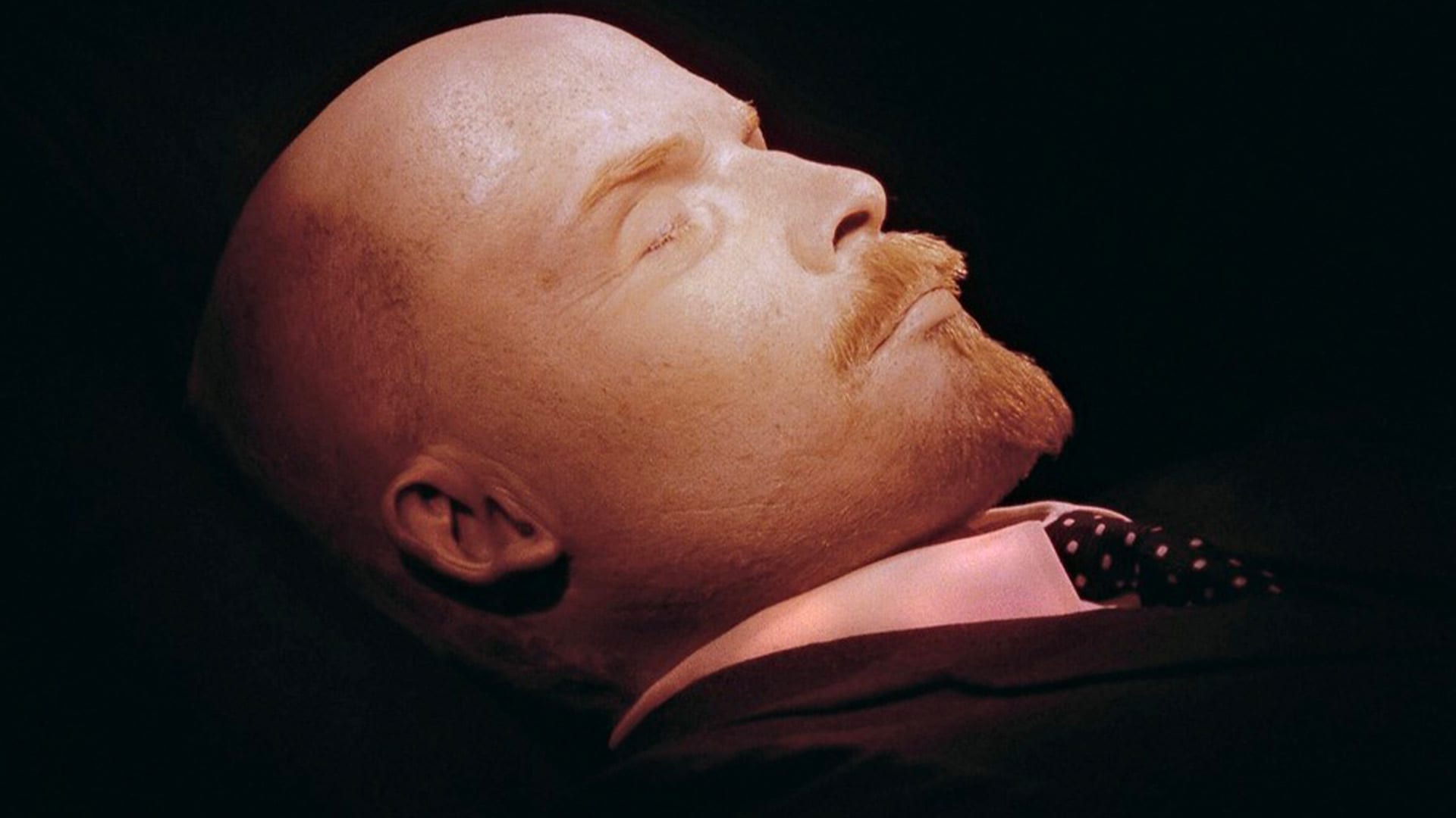Vzácný snímek balzamovaného těla V. I. Lenina vznikl v roce 1991
