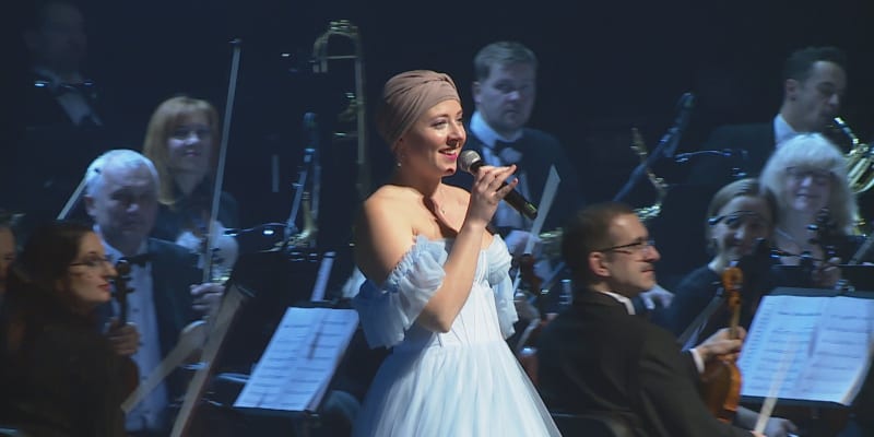 Anna Julie Slováčková během koncertu Lady Karneval.