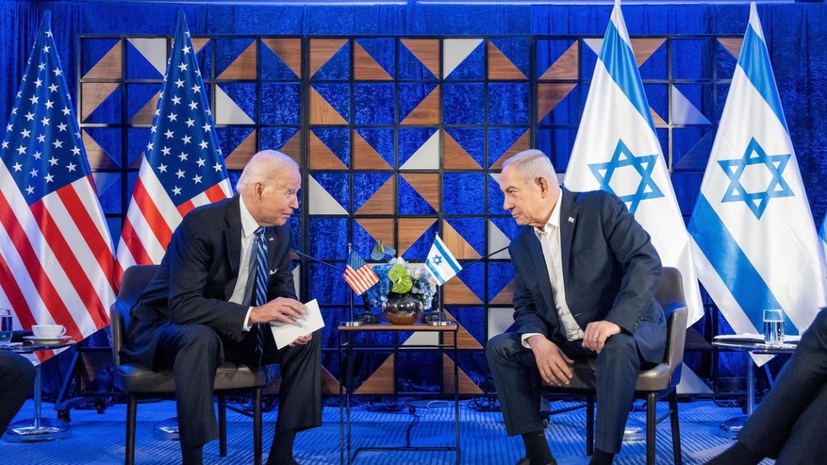 Zleva americký prezident Joe Biden a izraelský premiér Benjamin Netanjahu (18. 10. 2023)