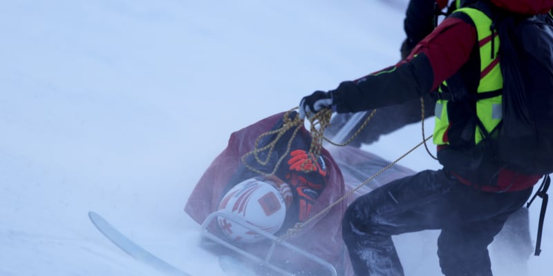 Petra Vlhová po hrůzném pádu v obřím slalomu Světového poháru v Jasné (20. 1. 2024)