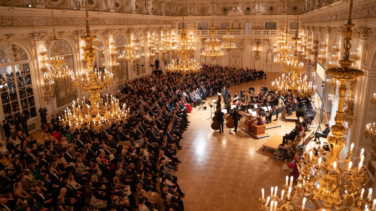Gala koncert pro arcibiskupství: Oslava 680 let od povýšení Arcibiskupství pražského