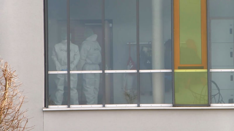 Policisté zasahovali na gymnáziu v německé obci St. Leon-Rot.