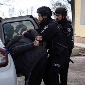 Policejní cvičení zatýkání na Ukrajině