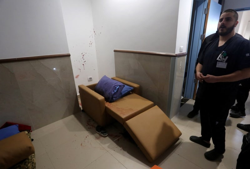 Izrael uvedl, že zlikvidoval tři ozbrojence v nemocnici v Džanínu.