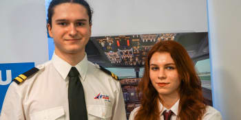Můžou nás povolat, ale studium v Česku si užíváme, říkají mladí ukrajinští piloti