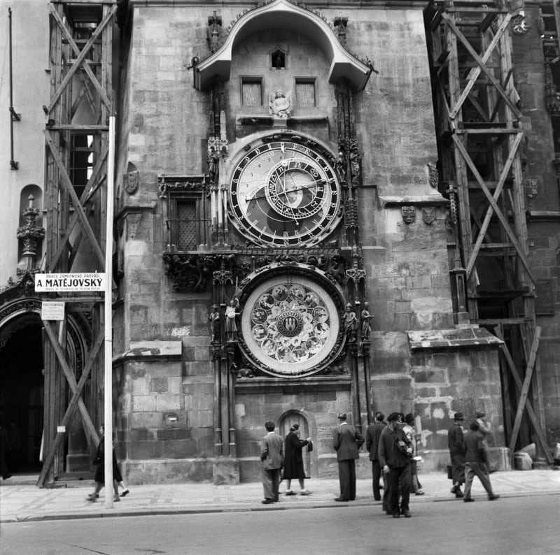 Další z historických fotografií známých hodin