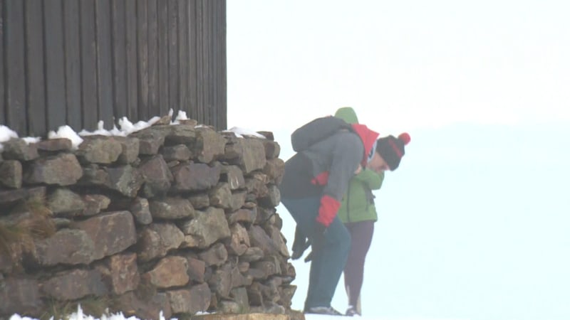 Záchranáři varují před podmínkami na horách.