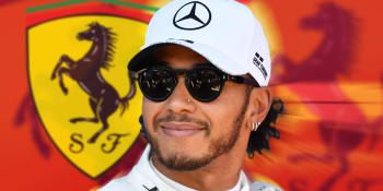Mercedes potvrdil spekulace okolo Hamiltona. Jezdec po sezóně končí, přesune se k rivalovi?