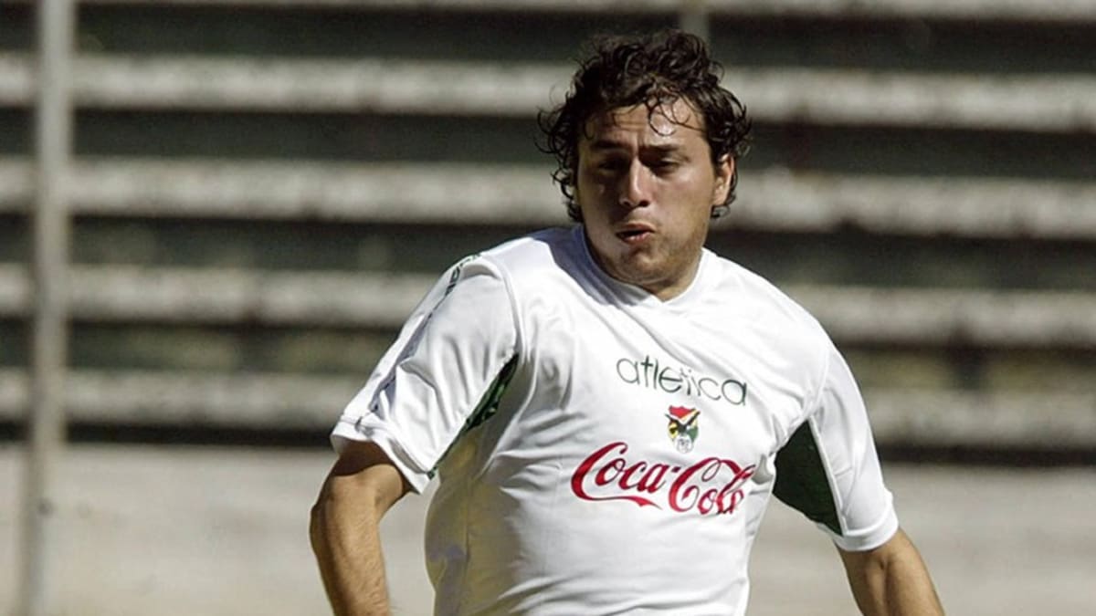 Bolívijský fotbalista Sergio Jáuregui byl zastřelen přímo na hřišti (na fotografii z roku 2005).