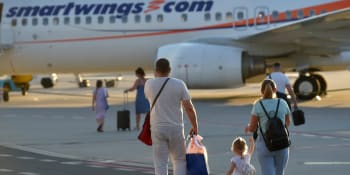 Češi budou v Dubaji přistávat nově jinde. Smartwings musí lety odklonit na okraj města