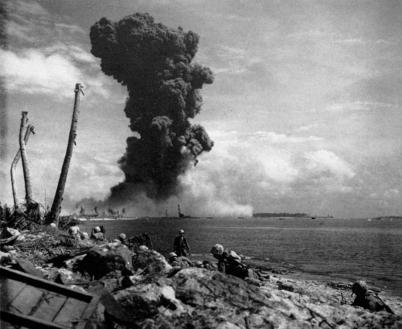 Výbuch skladiště torpéd na ostrůvku Namur 