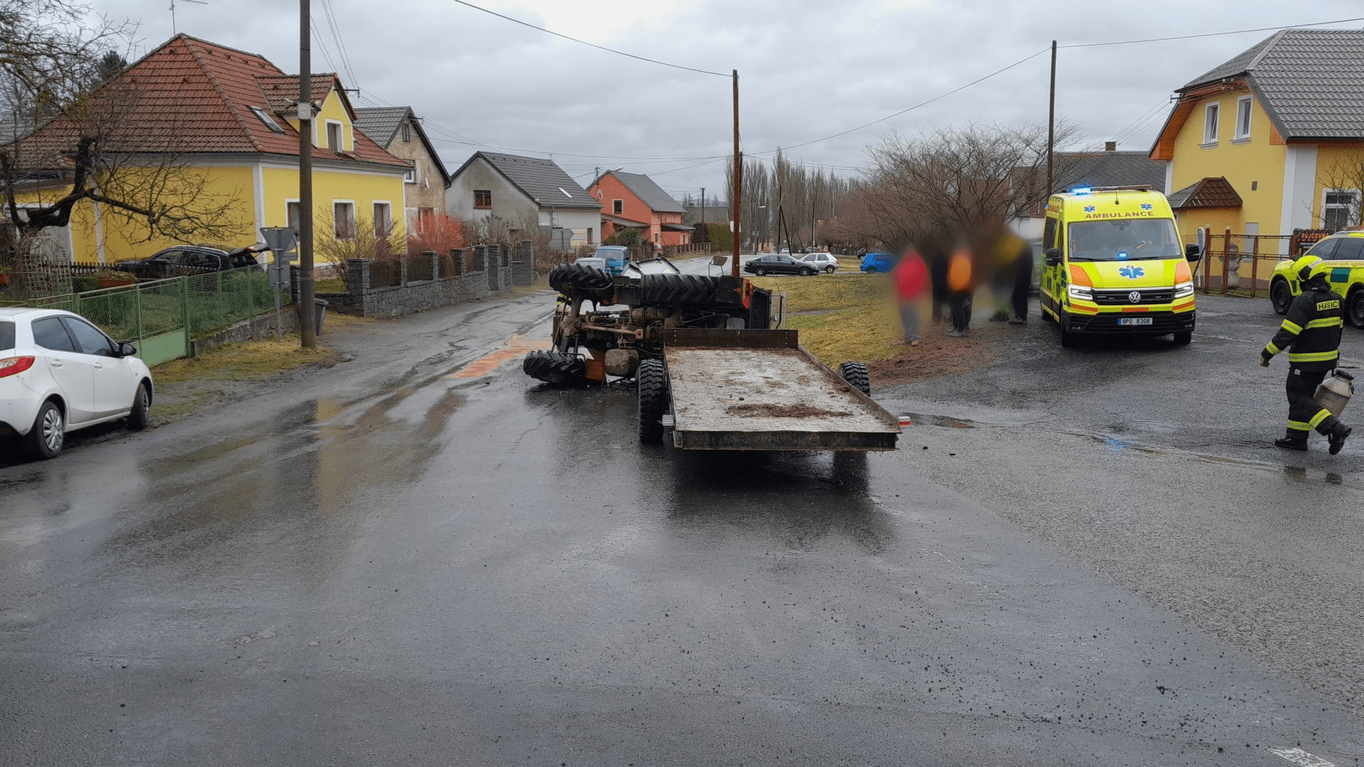 Nehoda traktoru na Plzeňsku