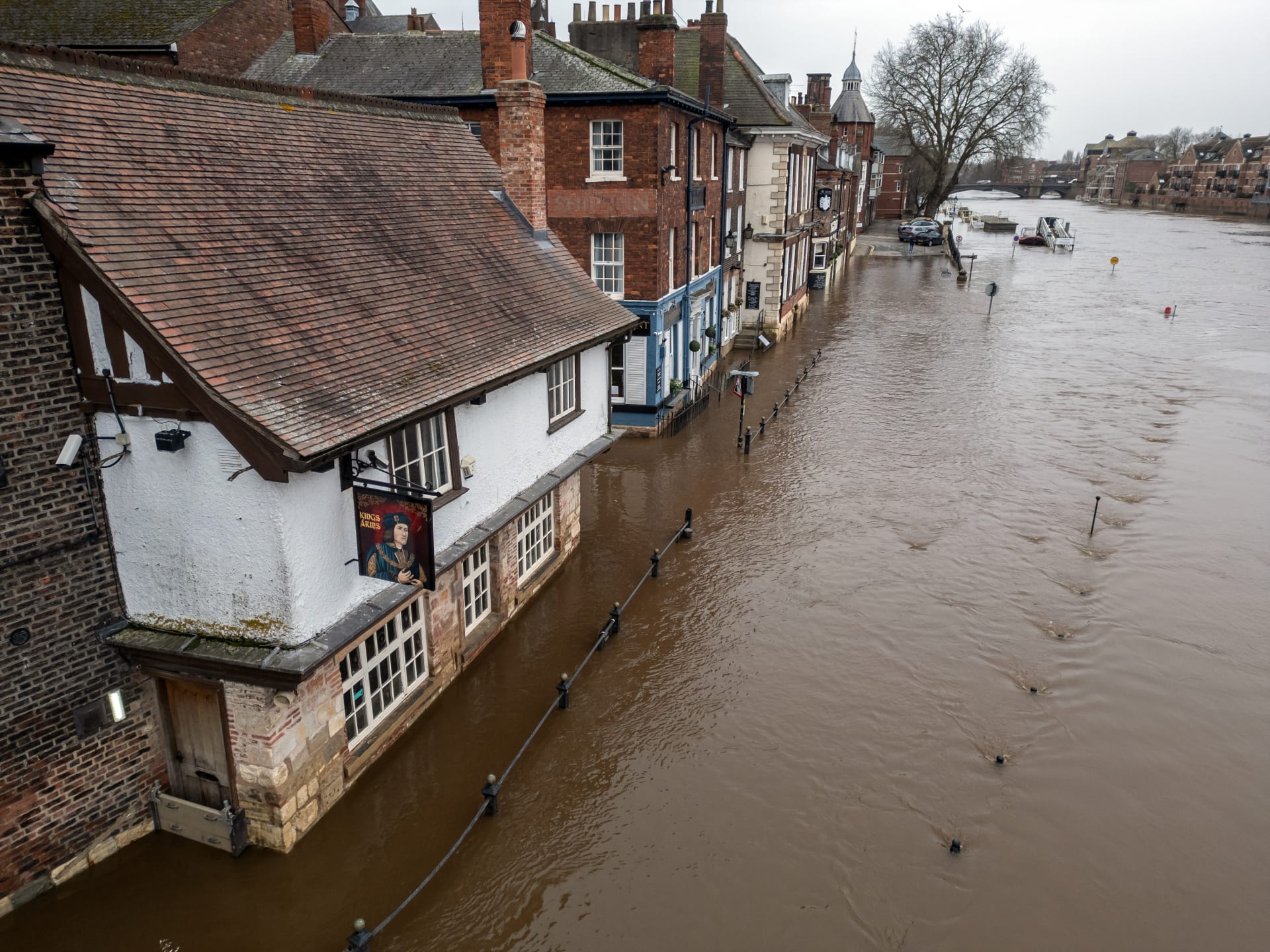 Na konci ledna postihly anglický York ničivé záplavy.