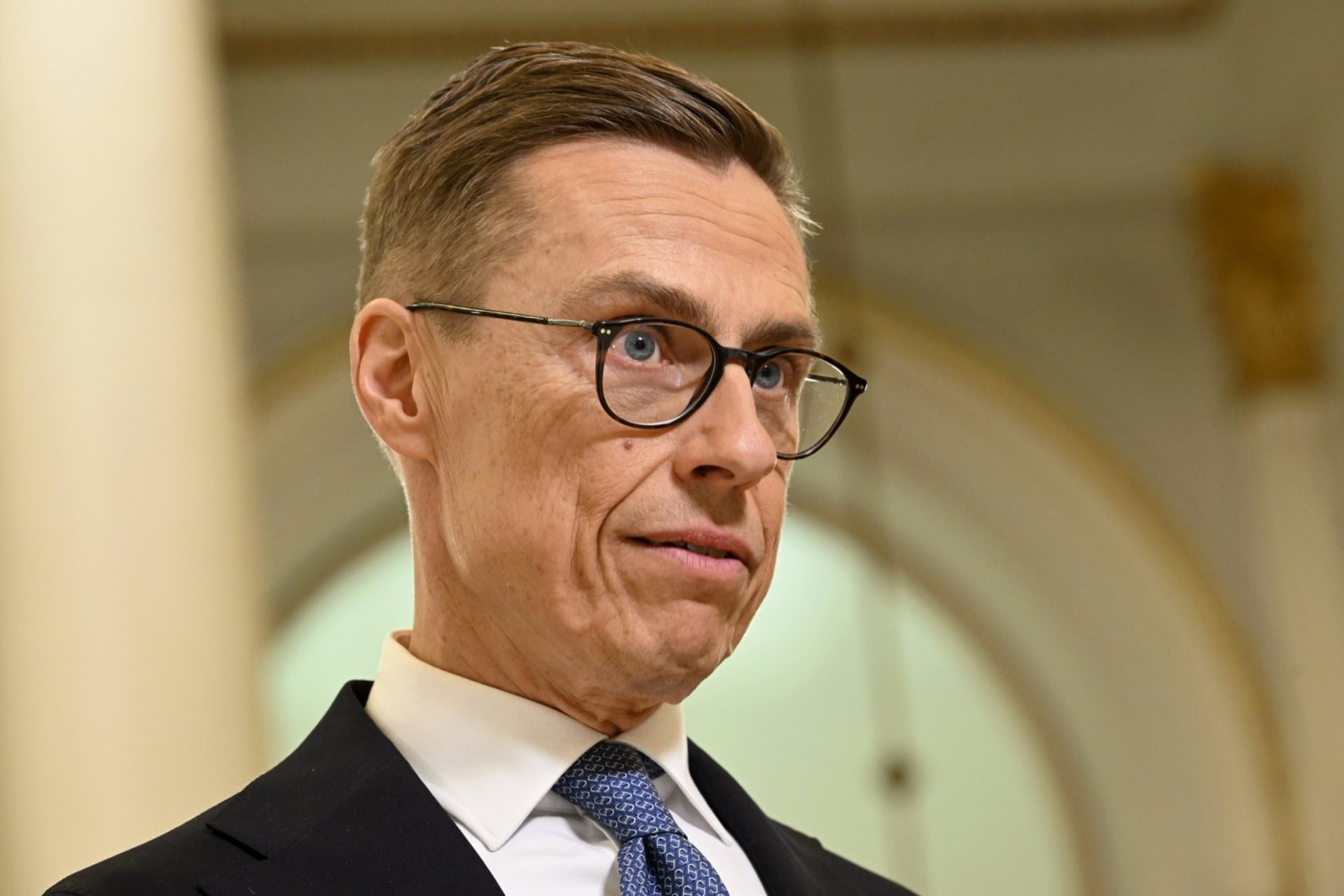 Novým finským prezidentem se stal Alexander Stubb.