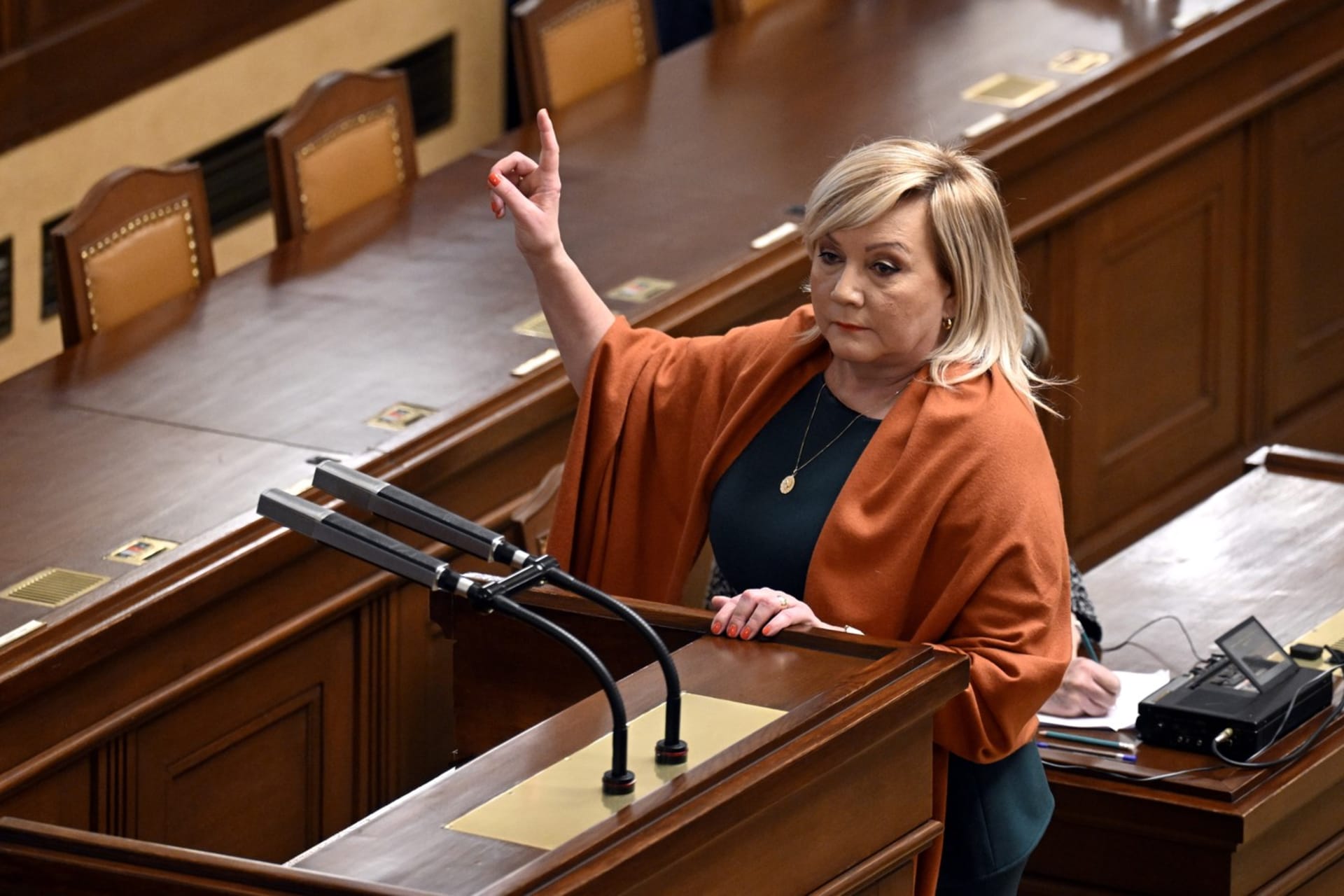 Markéta Pekarová (TOP 09) by prý ráda společným obědem koalice a opozice zlepšila atmosféru v rozhádané Sněmovně