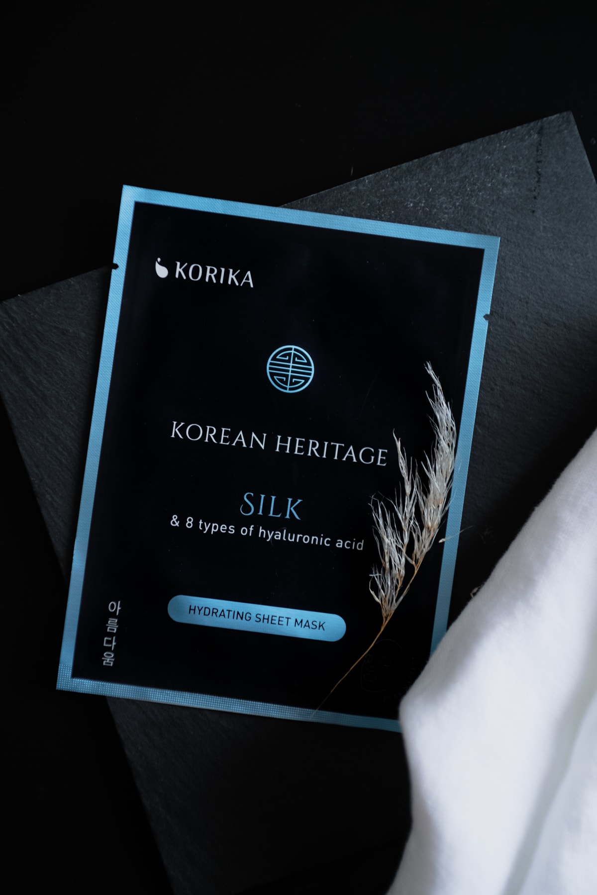 Hydratační plátýnková maska KORIKA Korean Heritage Silk  8 Types of Hyaluronic Acid 
