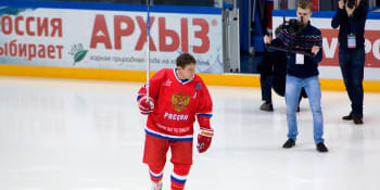 Rusko a Bělorusko si na hokejovém mistrovství světa nezahrají ani příští rok. Stopka je delší