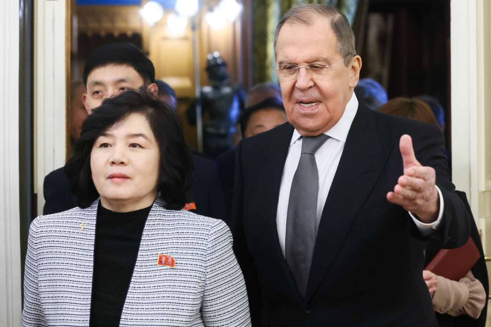 Čche Son-hui a Sergej Lavrov, šéfové zahraničí KLDR a Ruska