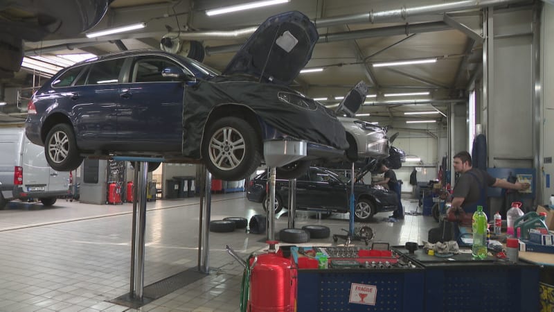 Exkluzivní audit: Kvalita práce automechaniků klesá. Zhoršily se hlavně autorizované servisy