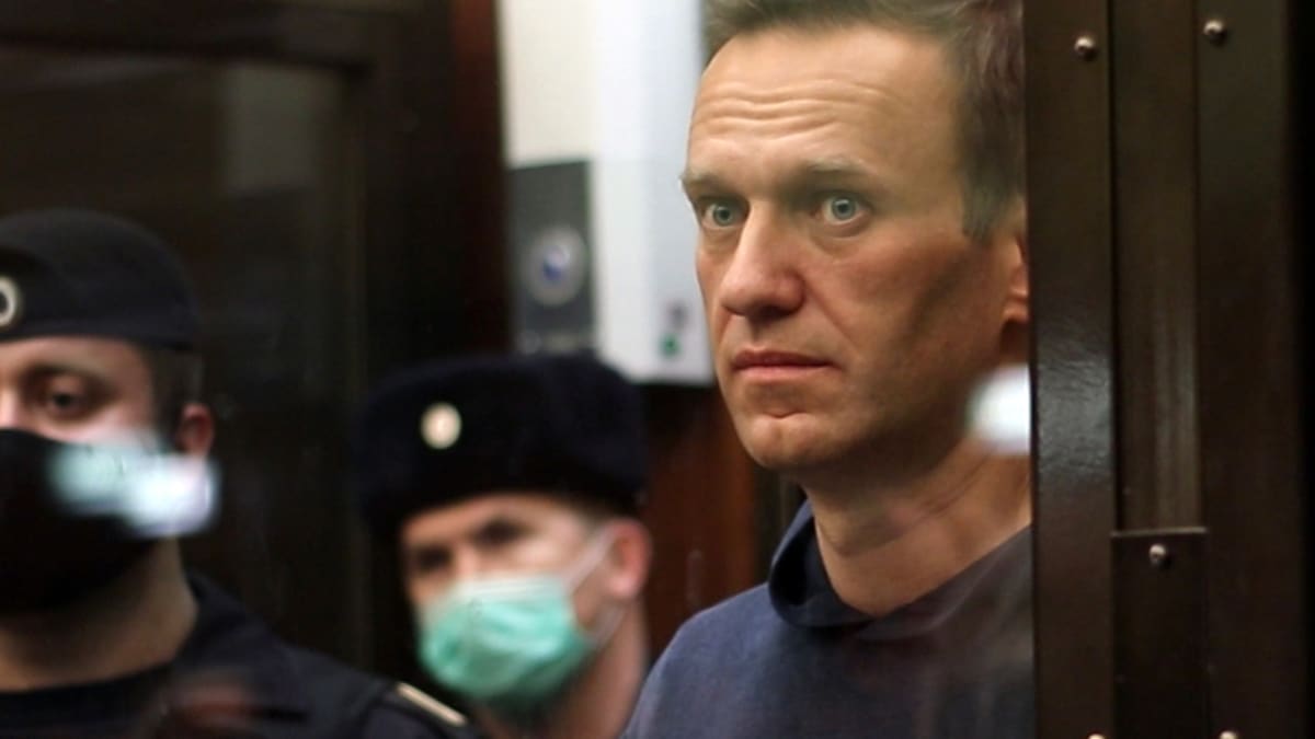 Navalnyj byl v létě 2023 odsouzen k dalším 19 letům vězení.