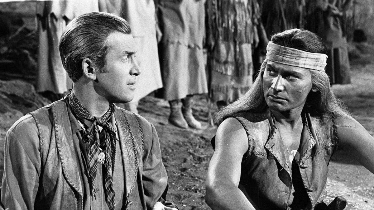 Takto si tvůrci filmu Zlomený šíp z roku 1950 představovali Cochise a jeho bělošského přítele Jeffersona.