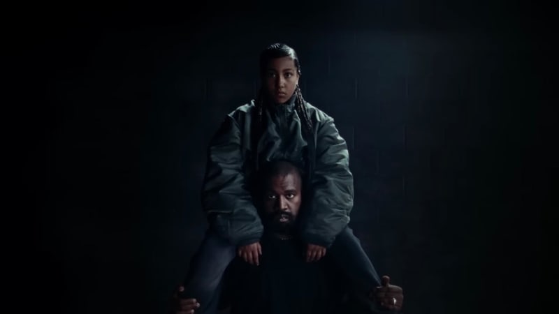 Zahrála si rovněž v novém klipu svého otce, rappera Kanyeho Westa.