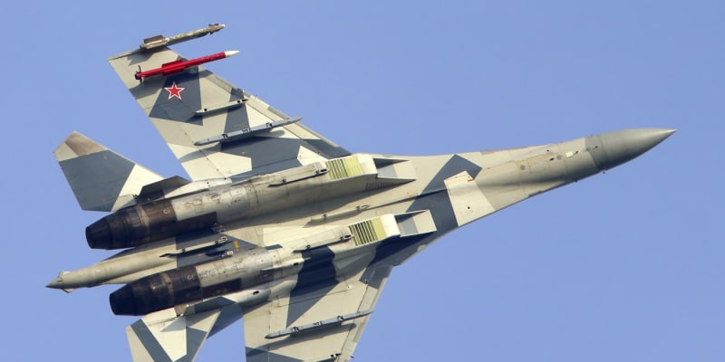 Takhle vypadá stíhačka Su-35.