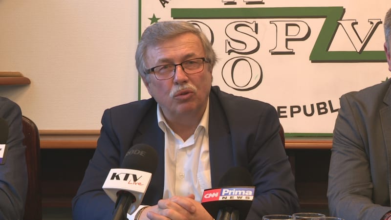 Bývalý prezident Agrární komory ČR a podnikatel Zdeněk Jandejsek