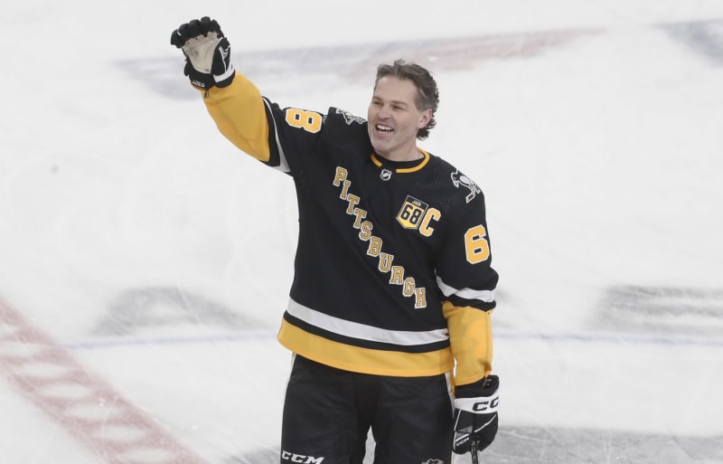 Jaromír Jágr je legendou Pittsburgh Penguins.