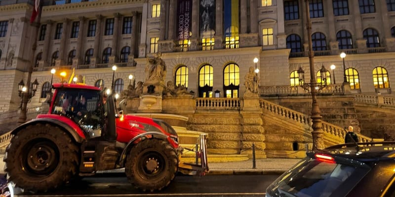 Traktory u Národního muzea