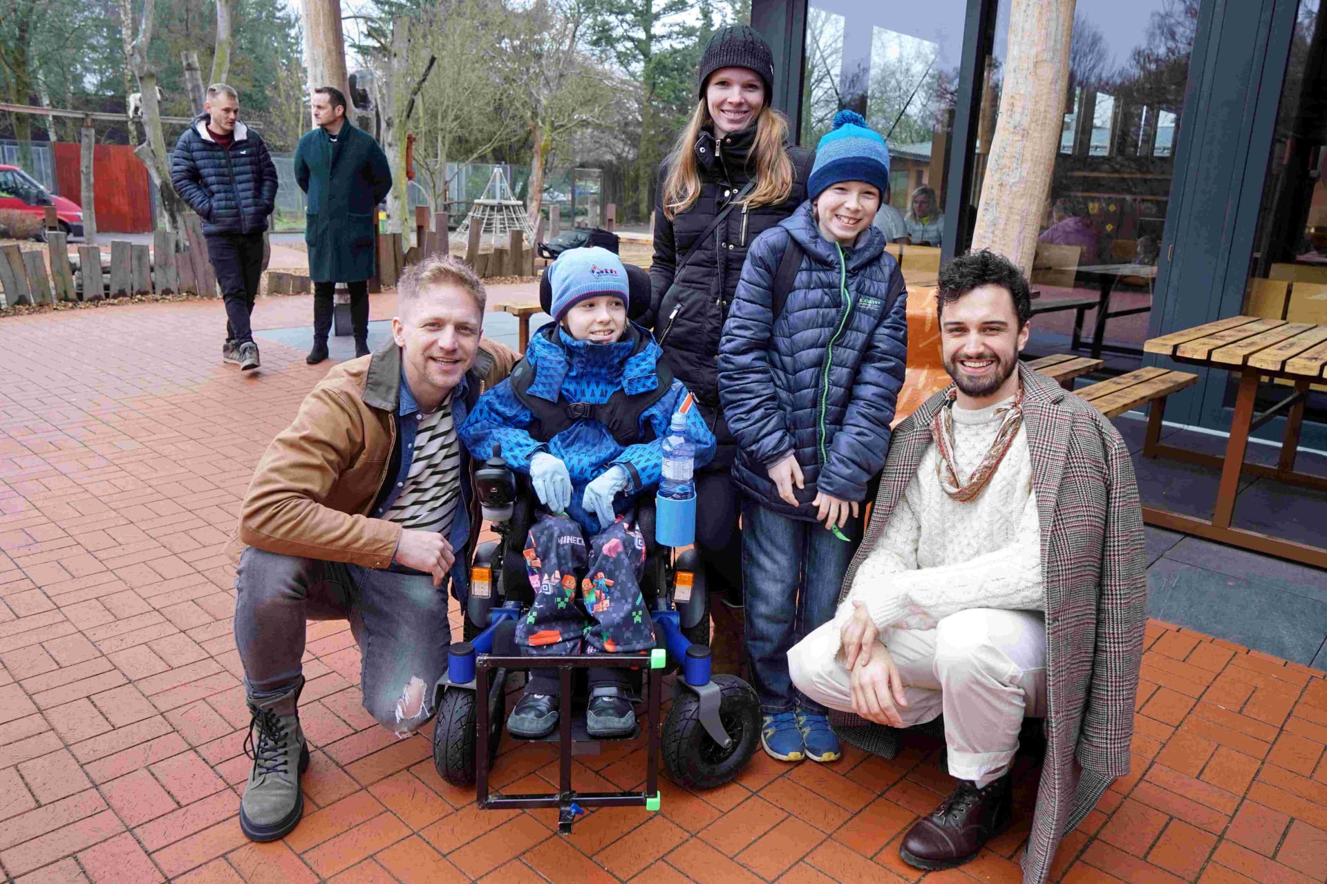 Malí pacienti se setkali s Tomášem Klusem a Šimonem Bilinou. 