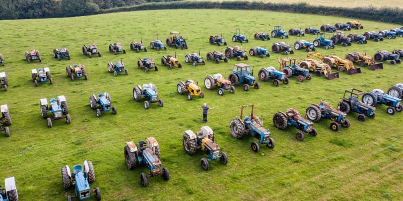 Sbírka historických traktorů v Británii