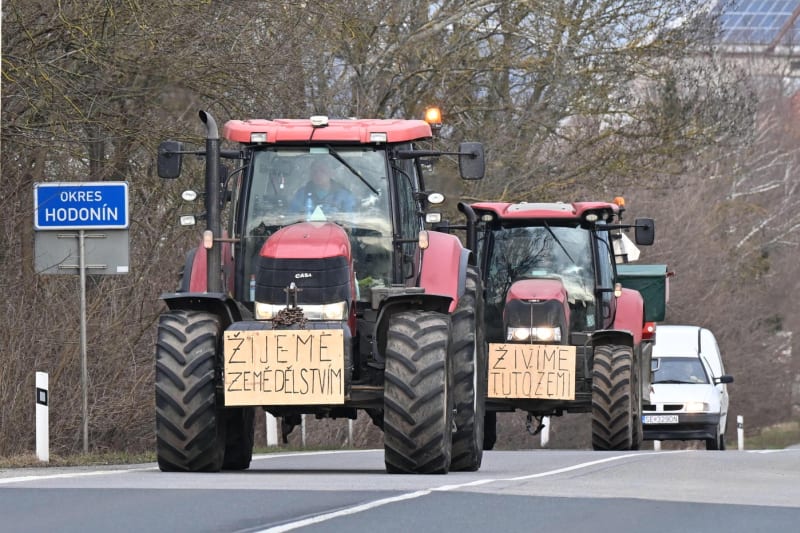 Protesty zemědělců na hranicích