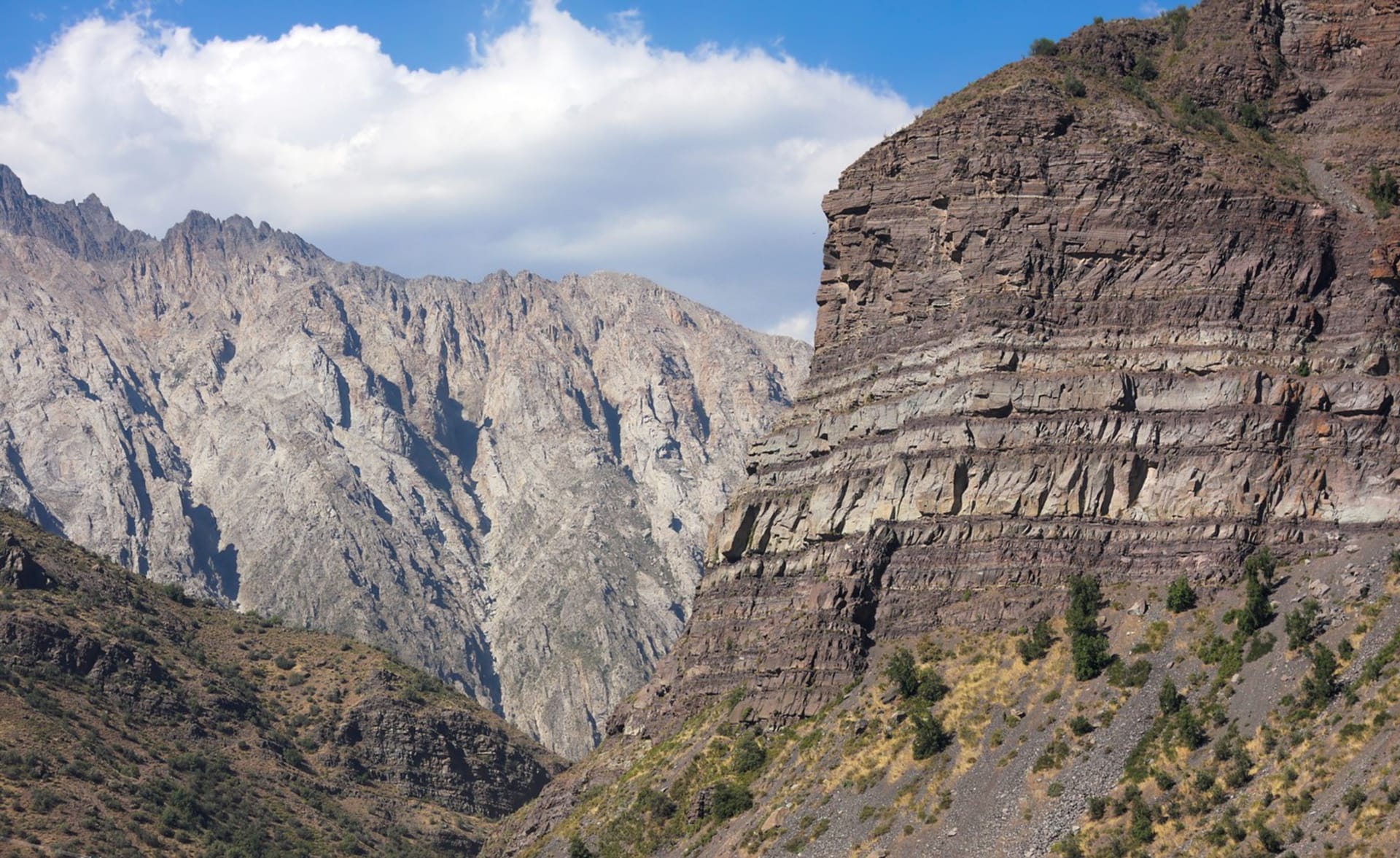 Kaňón Cajón del Maipo v Chile je vyhledávaným turistickým cílem