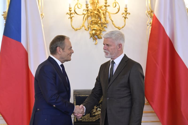 Donald Tusk jedna s prezidentem Petrem Pavlem.
