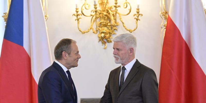 Donald Tusk jedna s prezidentem Petrem Pavlem.