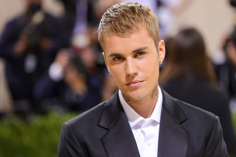 Fanoušci Biebera mají místo oslav jeho kulatin aktuálně obavy o jeho zdraví.