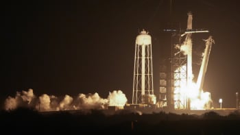 Vesmírná loď Crew-8 odstartovala z Floridy. Na palubě jsou tři Američané a jeden Rus