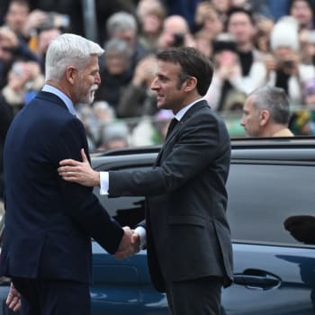 Na Pražský hrad přijel francouzský prezident Emmanuel Macron.