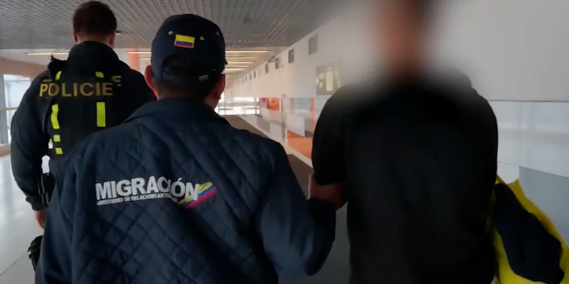 Policie v Kolumbii zadržela muže, který emailem posílal výhružky. 
