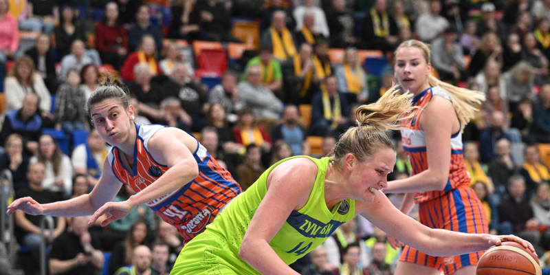 Basketbalistky USK slaví postup do Final Four Euroligy.