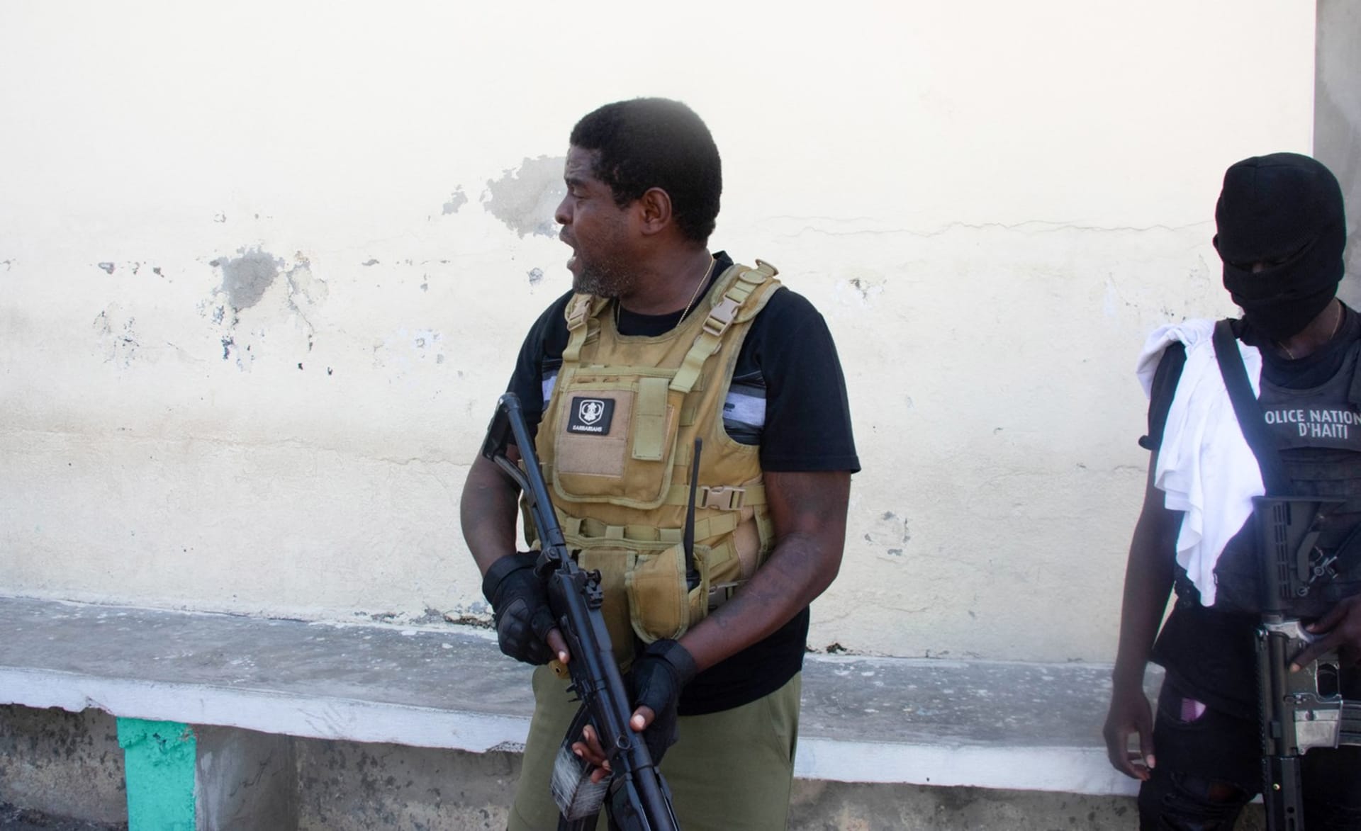 Vůdce povstaleckých gangů na Haiti Jimmy Chérizier