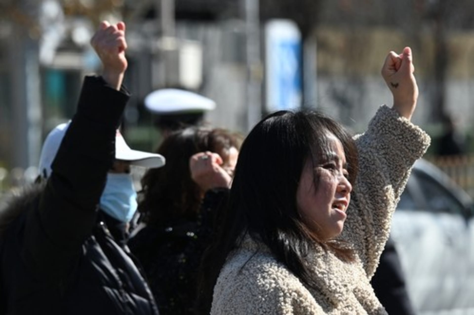 Lidé si připomínají 10. výročí od zmizení letu MH370.