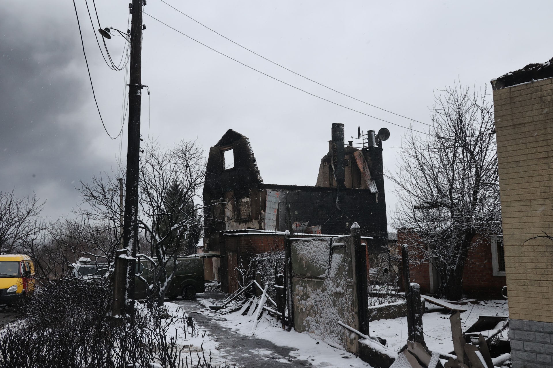 Ruský dronový útok v Charkovské oblasti z 10. února letošního roku