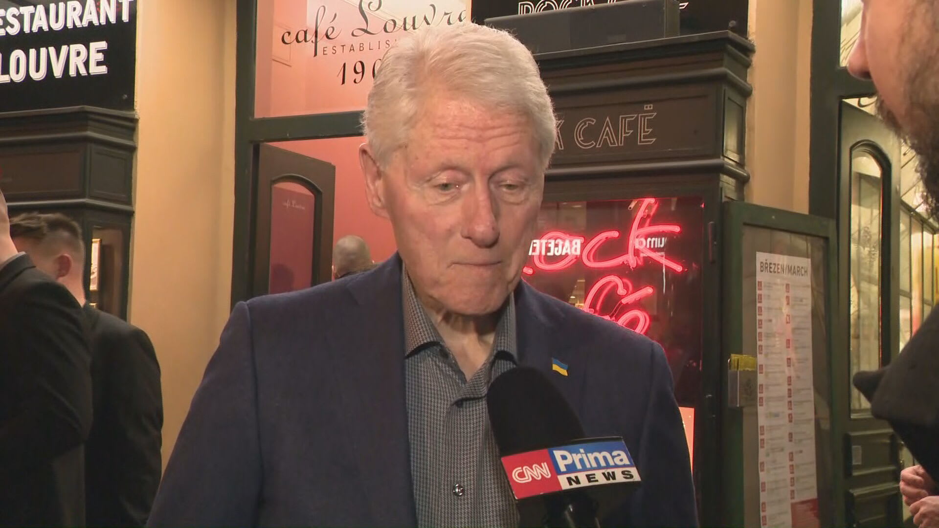 Bill Clinton v rozhovoru pro CNN Prima NEWS