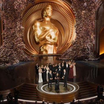 Oscarový večer ovládl snímek Oppenheimer, získal celkem sedm sošek.