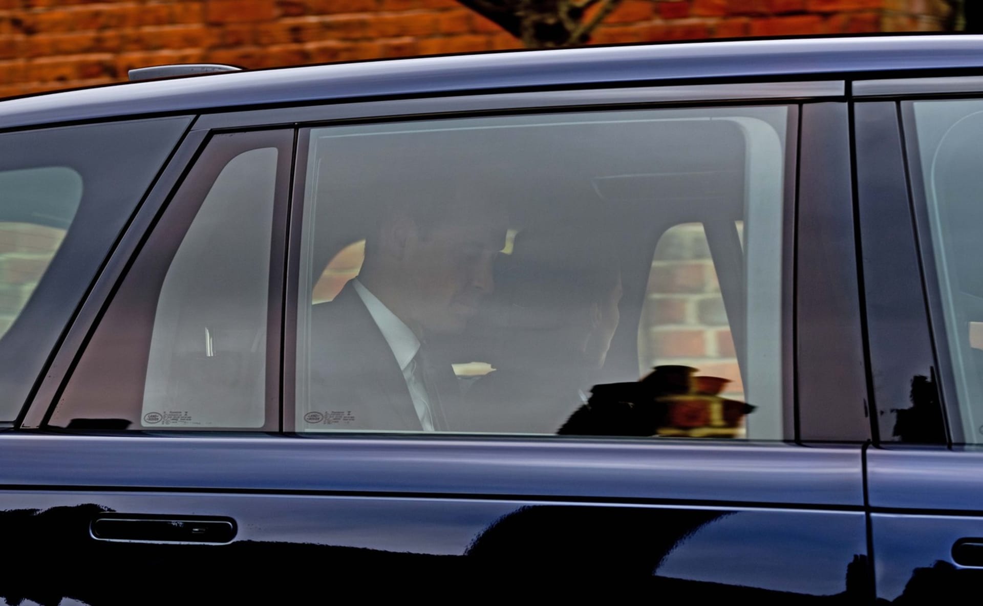 Královské zdroje přirovnali fotku Catherine v autě ke snímku princezny Diany. 